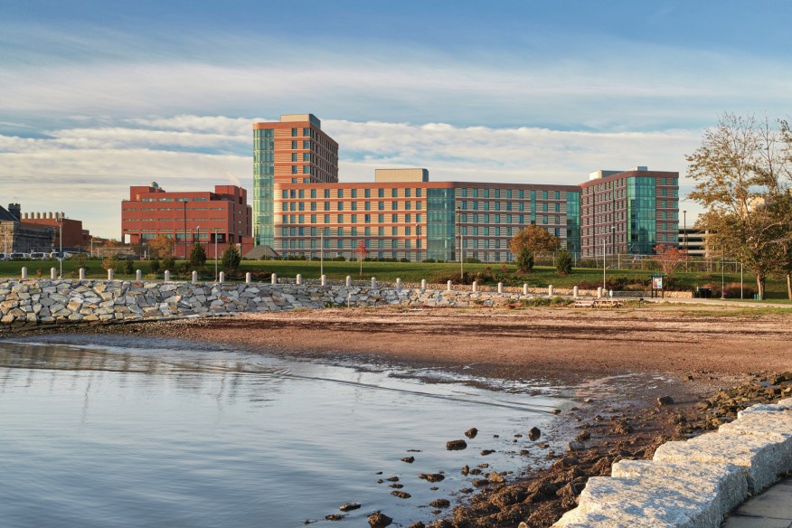 University of Massachusetts Boston New Residence and Dining Hall<span class='db'>Grand Winner</span> University of Massachusetts Boston New Residence and Dining Hall<span class='db'>Grand Winner</span>