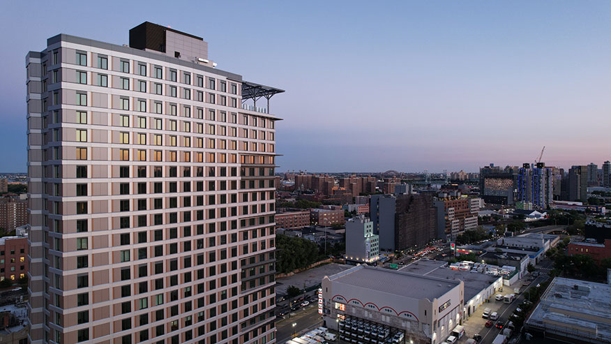 425 Grand Concourse Grand Winner 425 Grand Concourse Grand Winner